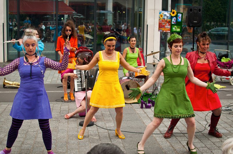 MADEMOISELLE_ORCHESTRA_011.jpg